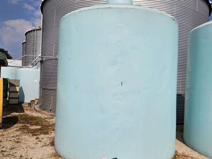 5500-gallon-tanks-image-1