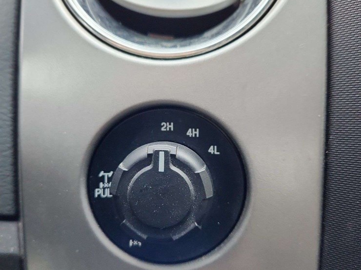 2012-ford-f150-image-23