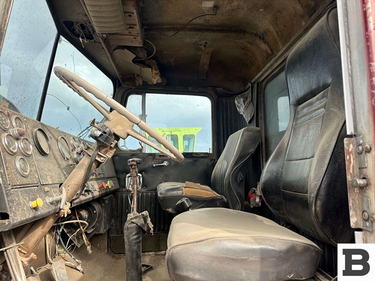 1971-kenworth-dump-truck---caution---kennewick,-wa-image-29