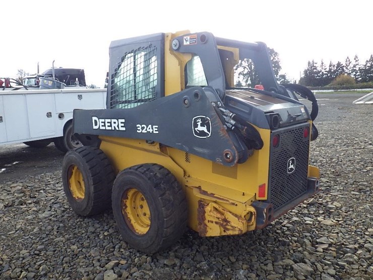 deere-324e-image-7