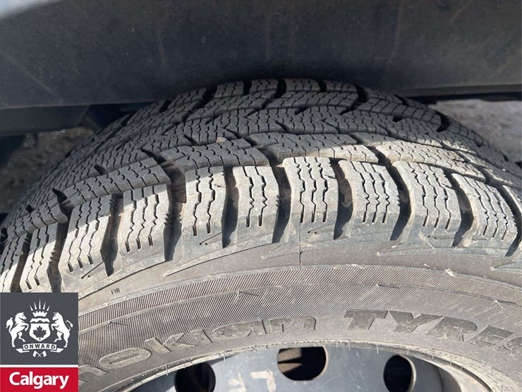 2017-ford-transit-image-7