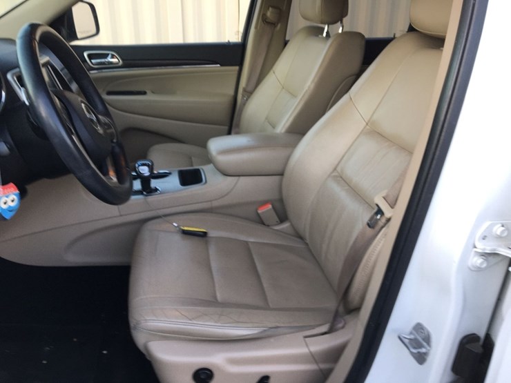 2014-jeep-grand-cherokee-image-8