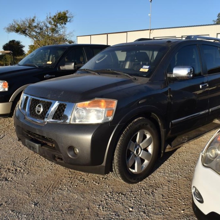 2012 NISSAN ARMADA