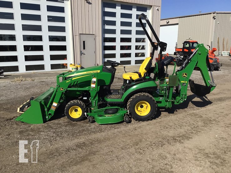 2018-john-deere-1025r-image-2