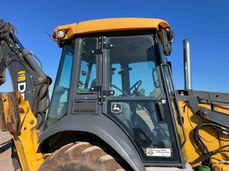 2015-deere-310sl-image-18