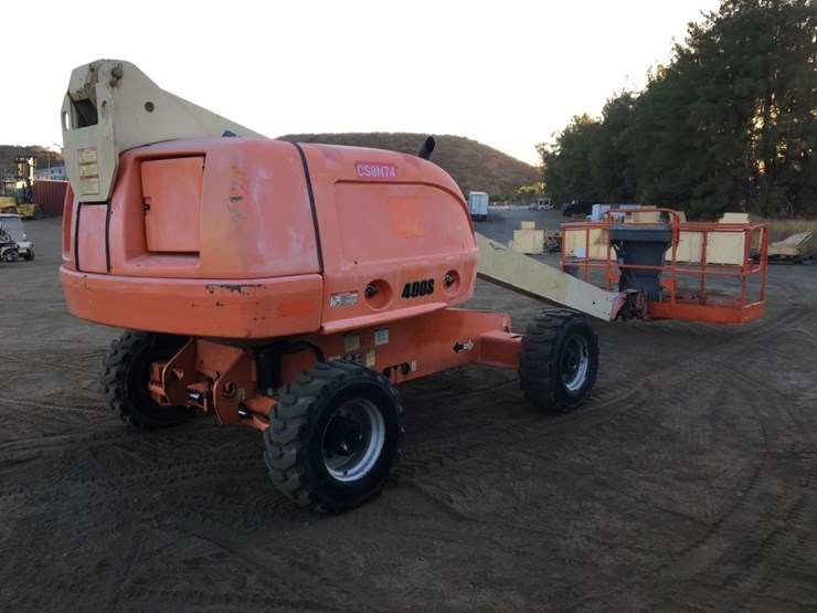 2008-jlg-400s-image-3