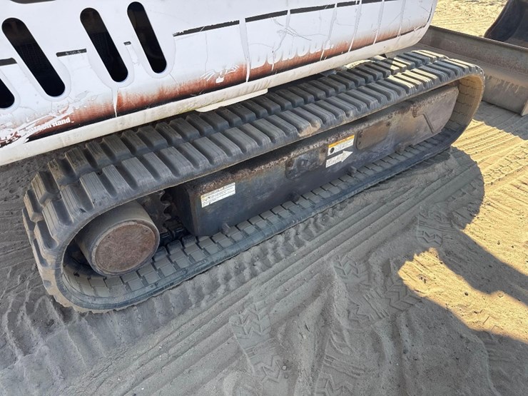 2004-bobcat-331g-image-12