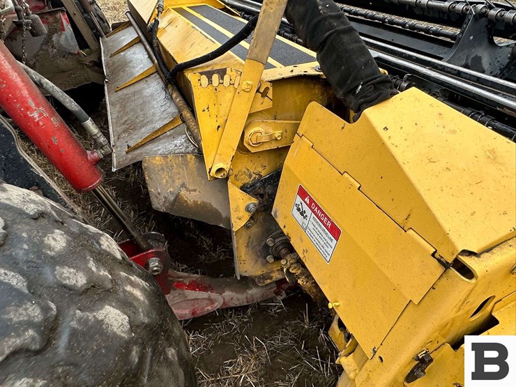 2009-new-holland-h8040-image-43