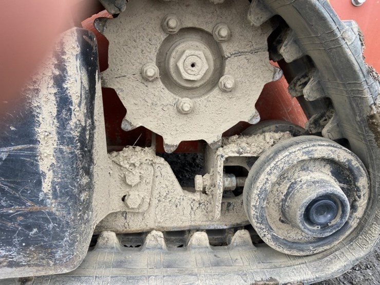 2017-ditch-witch-c16x-image-10