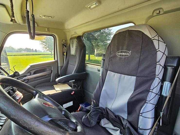 2019-kenworth-t880-image-22