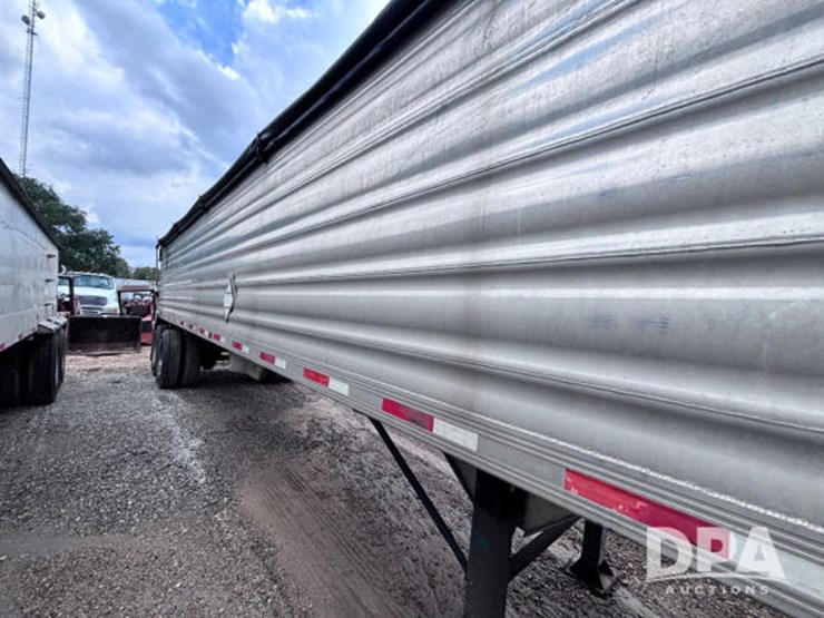 2006-travis-end-dump-image-7