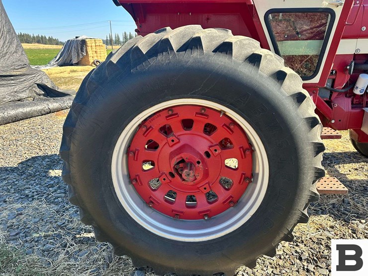 1972-international-1066-image-61