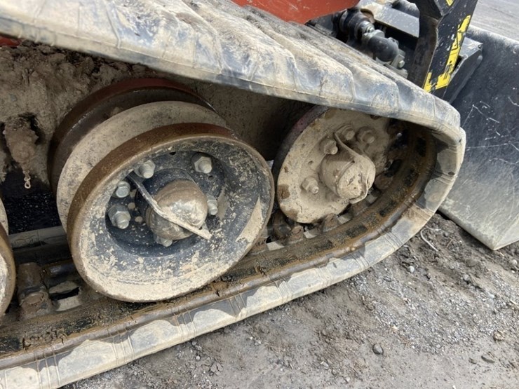 2021-ditch-witch-sk800-image-14