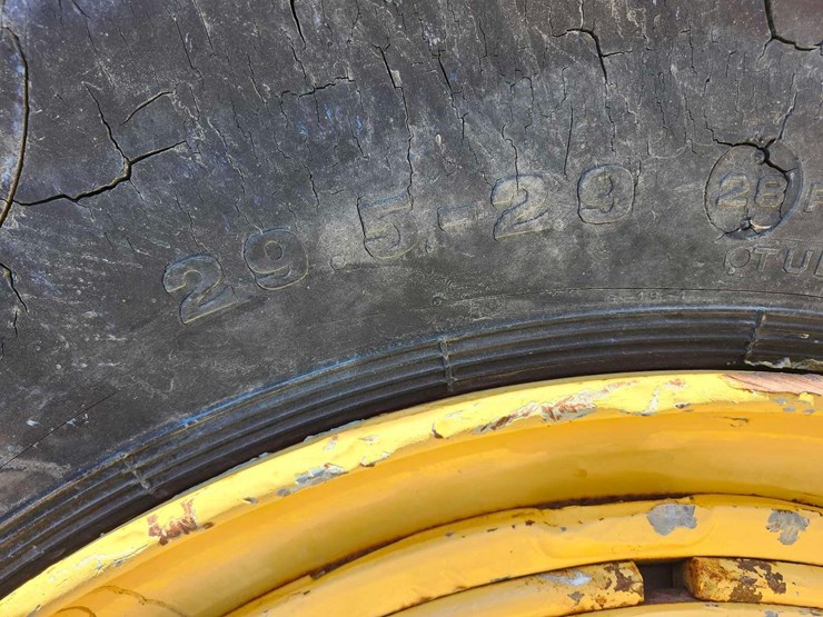 1980-caterpillar-627b-push-pull-scraper-image-72