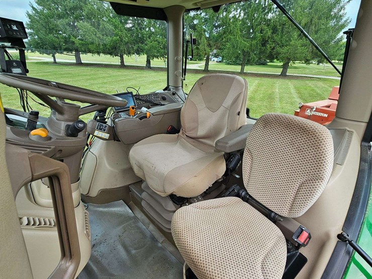 john-deere-6125r-image-16