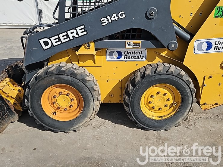 2019-deere-314g-image-13
