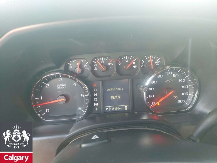 2015-gmc-sierra-2500hd-image-18