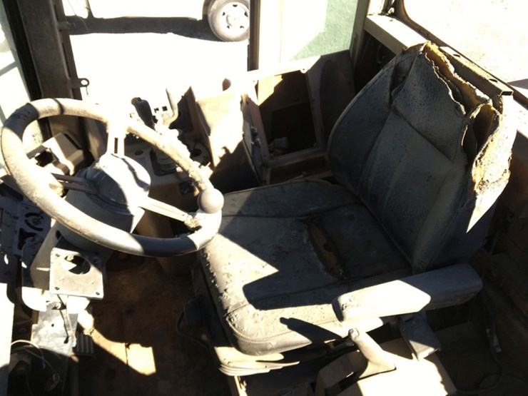 caterpillar-it38f-image-6