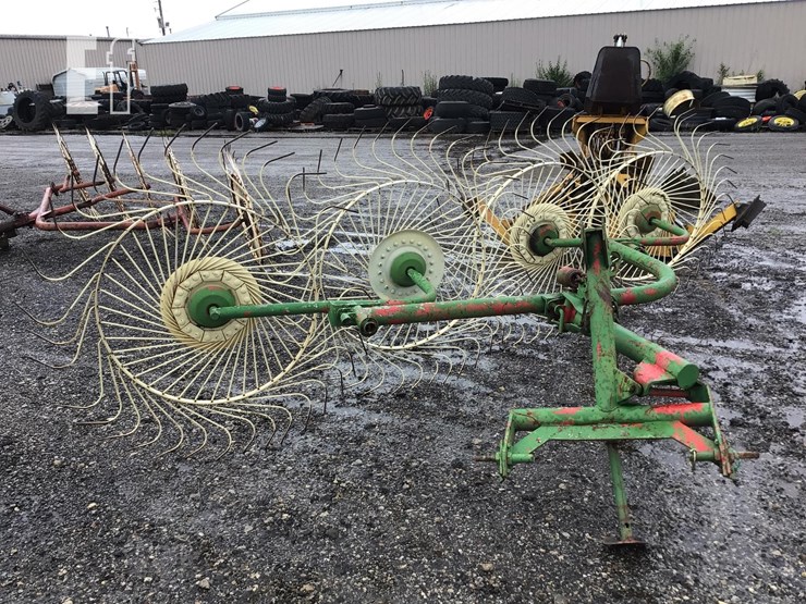 massey-ferguson-7-image-1