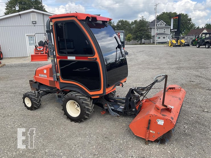 2007-kubota-f3680-image-7