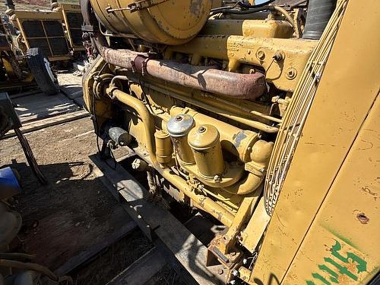 caterpillar-d353-image-5