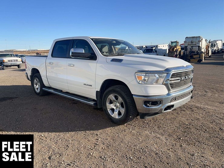 2019-dodge-1500-image-2
