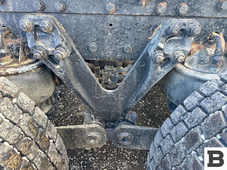 1999-kenworth-t800-image-58