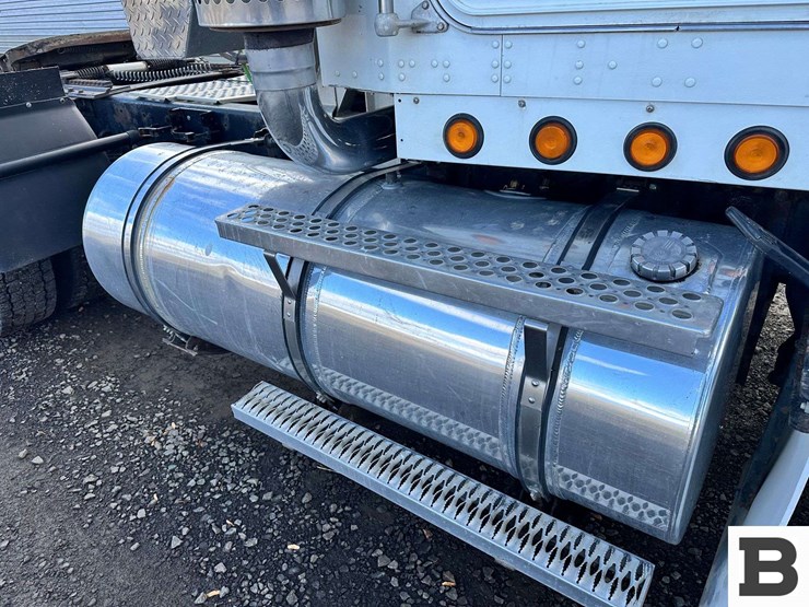 2000-kenworth-t800-image-58