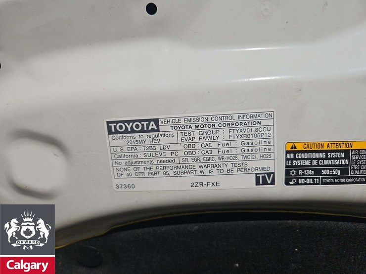 2015-toyota-prius-v-hybrid-4dr-wagon-image-20