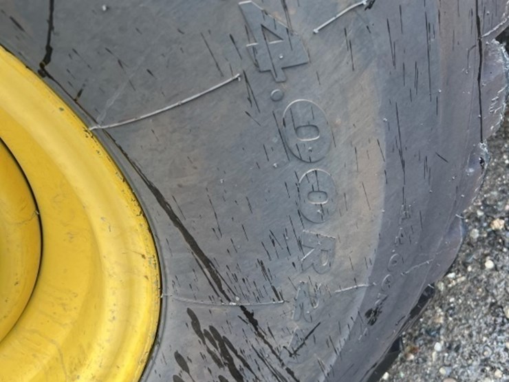 john-deere-48-image-10