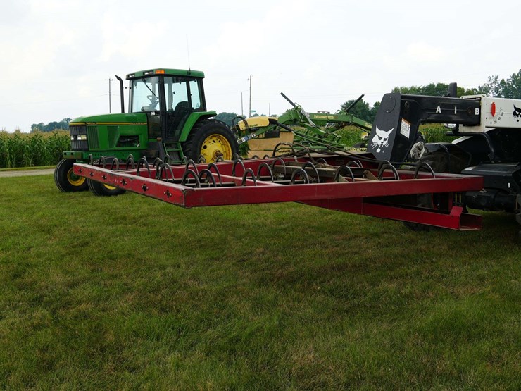 hoelscher-180-hay-grapple-image-2