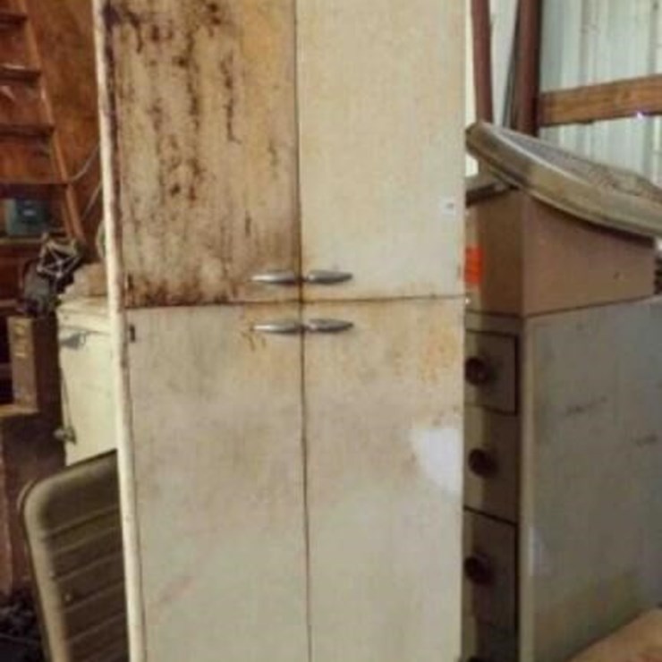 Metal Storage Cabinet