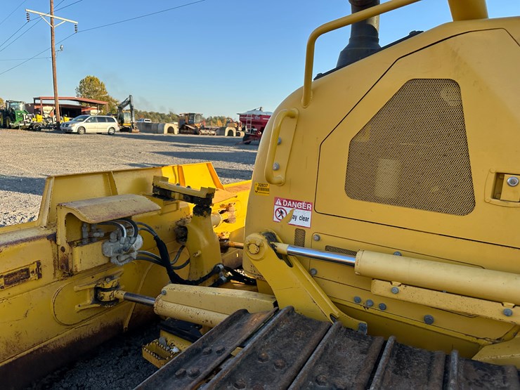 #32837-•-komatsu-39px-crawler-dozer-km10d130kka096648-image-26