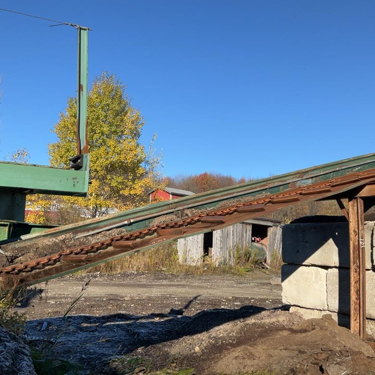 #121 • Pendu Barn Sweep