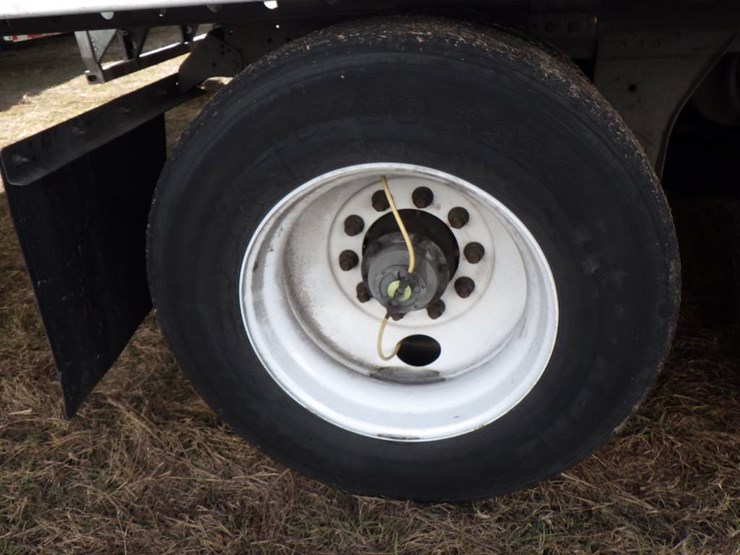 2017-utility-3000r-image-18