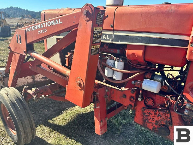 1977-international-86-image-25