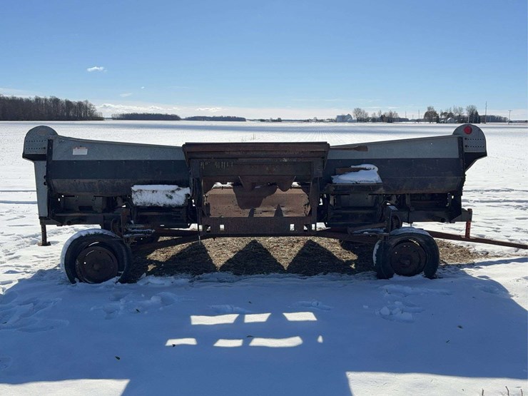 allis-chalmers-630a-corn-head-image-6