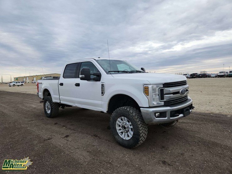 2019-ford-f350-image-2