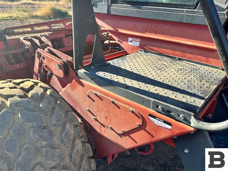 case-ih-8840-image-22