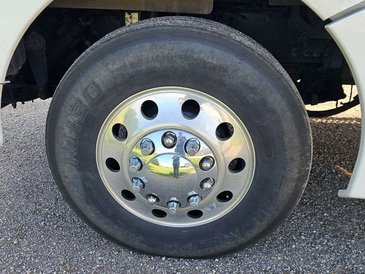 2019-kenworth-t880-image-11