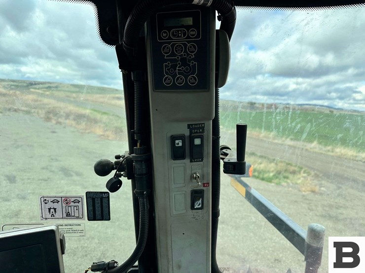 2008-massey-ferguson-8480-image-80