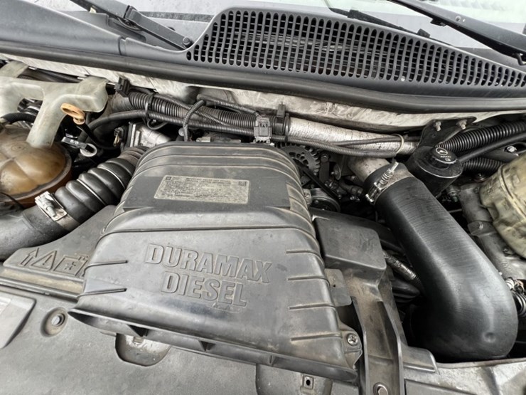 2016-chevrolet-express-paratransit-bus-image-11