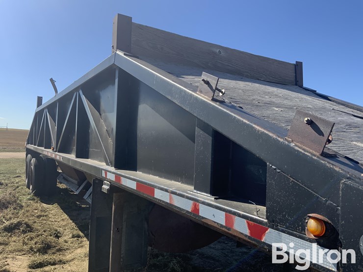 1980-clement-dump-trailer-image-17