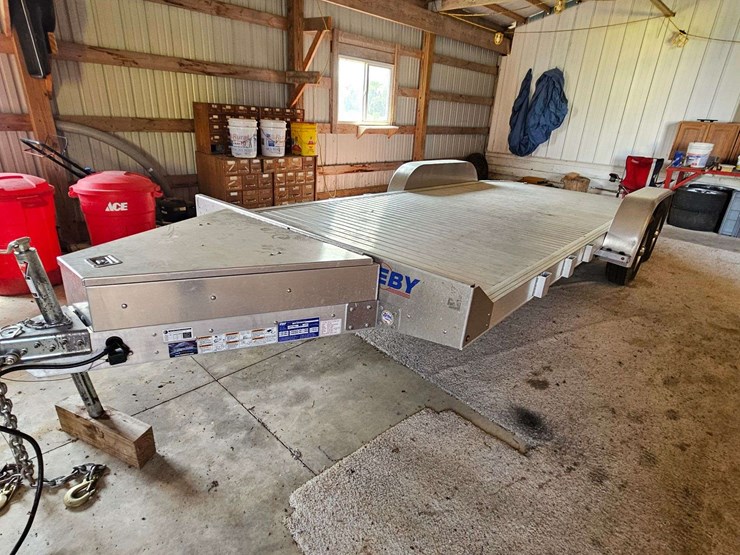 2021-eby-aluminum-trailer-image-8
