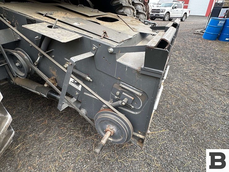 2008-gleaner-r75-image-55