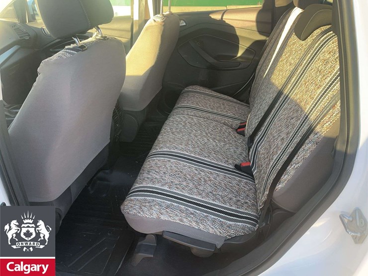 2017-ford-escape-image-16