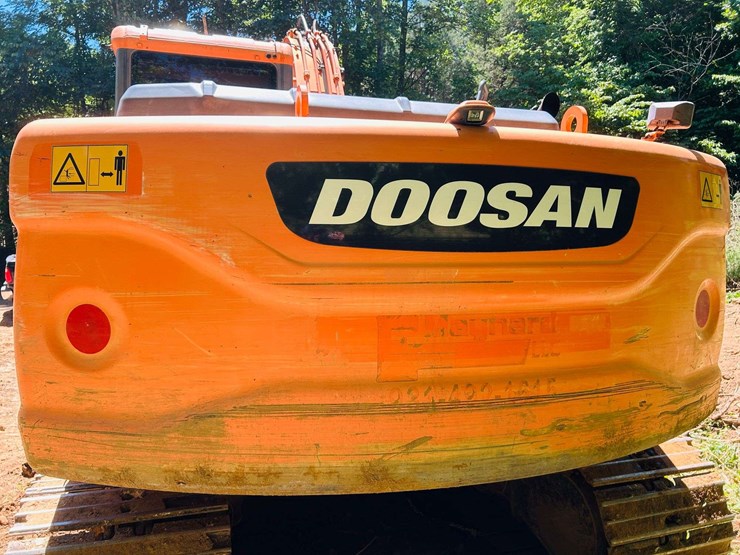 2010-doosan-dx180-lc-image-22