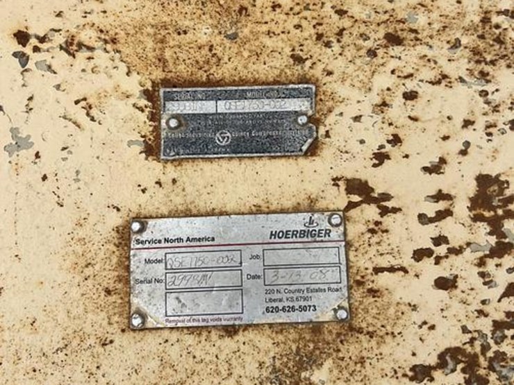 quincy-qse1750-002-screw-compressor-image-3