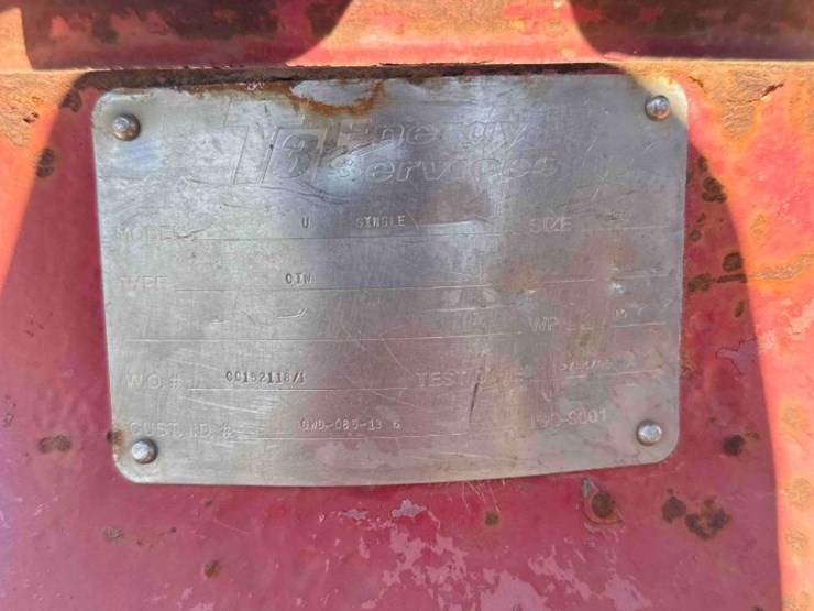 t3-bop-11"-w/spool-a&-4-valves-image-3