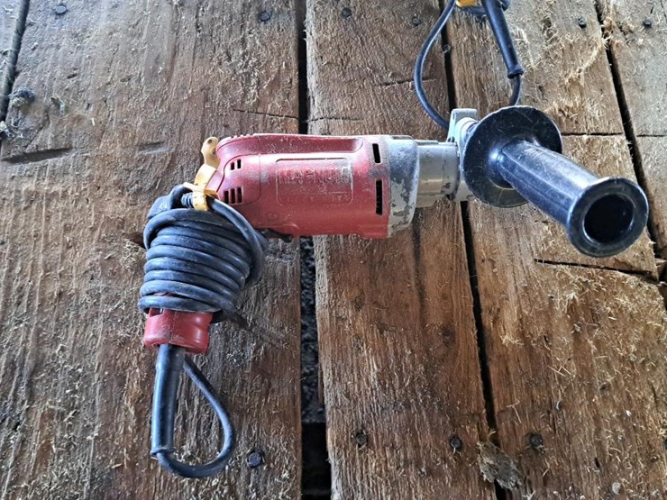 #103-•-2-electric-drills-image-6